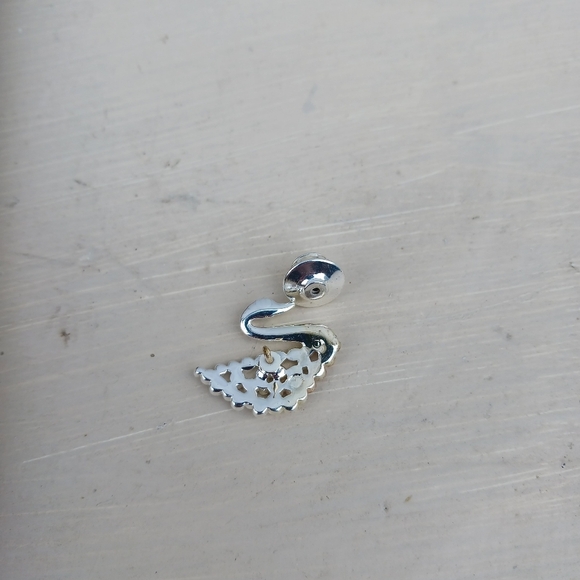 SWAROVSKI Vintage Lapel Tack Pin Silver Tone Swan Crytals Tiny - Picture 4 of 4